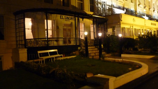14 Janvier: Elsinore Hotel, ma (presque) maison